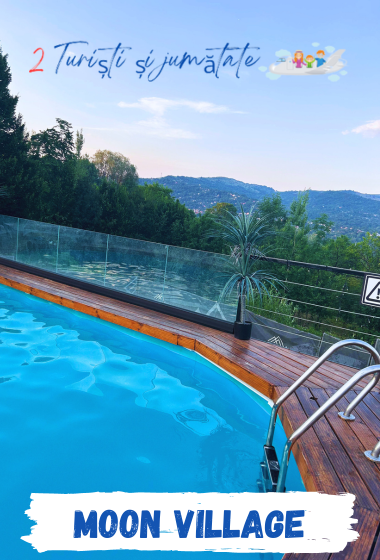 MOON VILLAGE COMARNIC EXPERIENTA NOASTRA