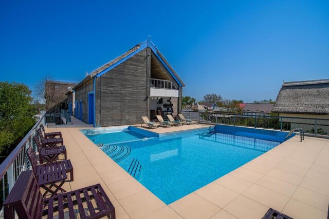 cazare Delta Dunării cu piscină - preturi