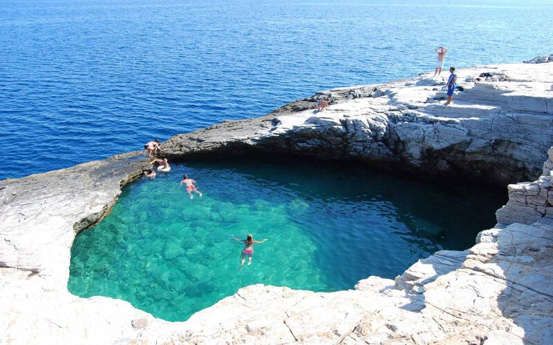 Giola - piscina naturala din Thassos care merita atentia ta