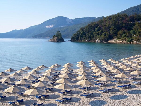 pe ce plaje merita sa mergi in thassos