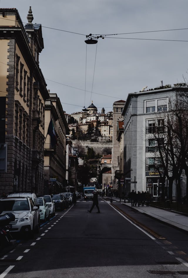 inchirierea masina Bergamo 2turistisijumatate.ro
