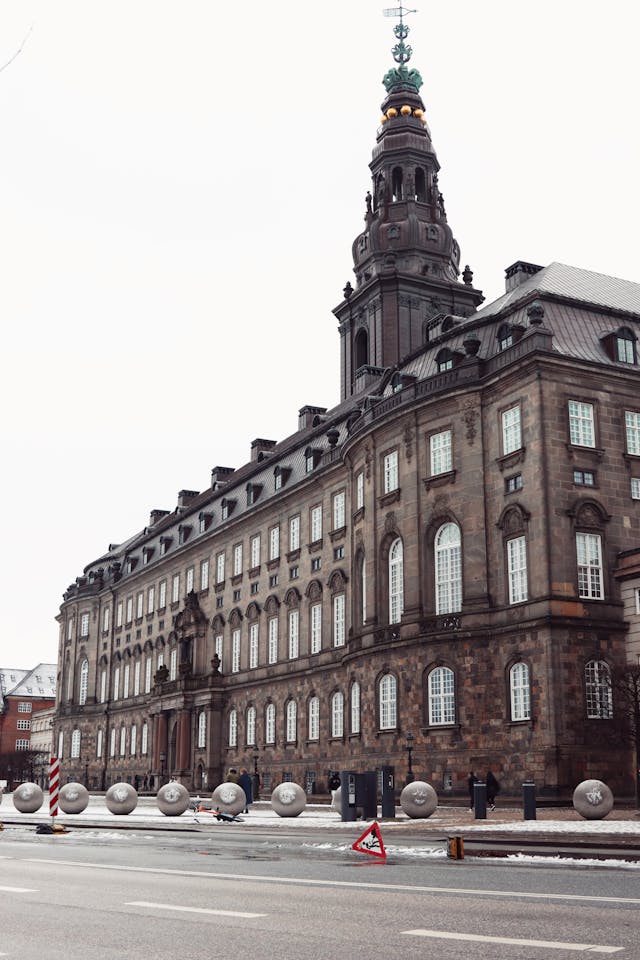 Top 10 obiective turistice în Copenhaga - Palatul Christiansborg