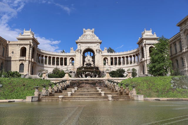 Top Obiective Turistice Marsilia - Palatul Longchamp